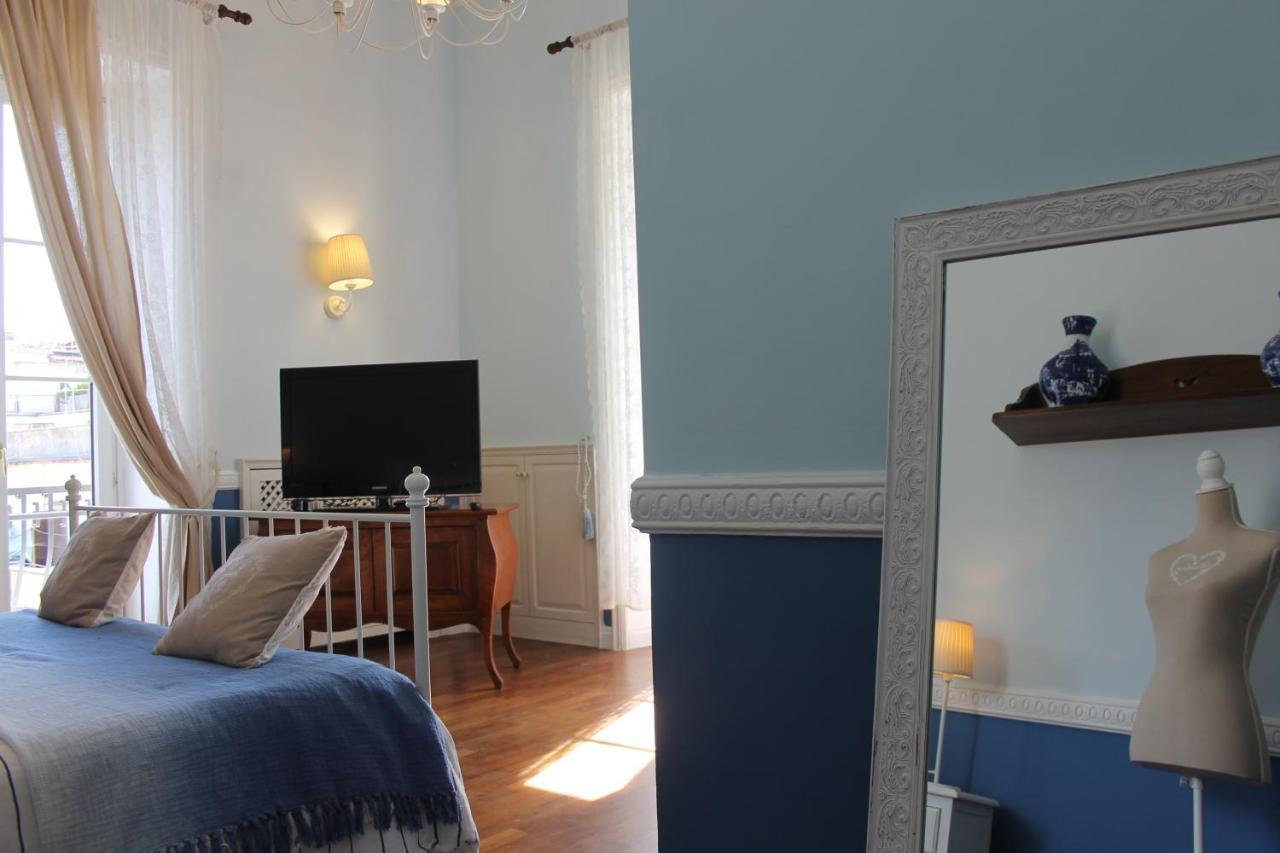 B&B Le Sorelle Napoli Esterno foto