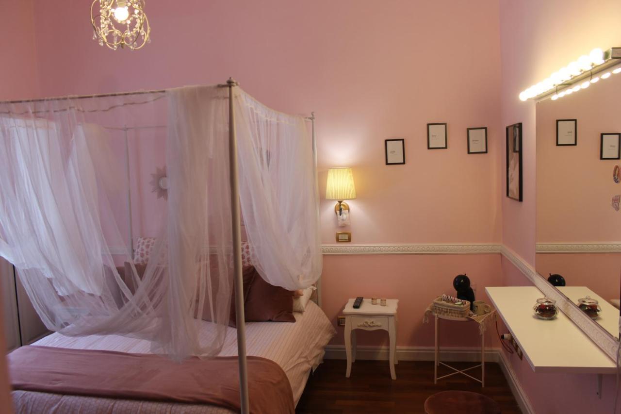 B&B Le Sorelle Napoli Esterno foto